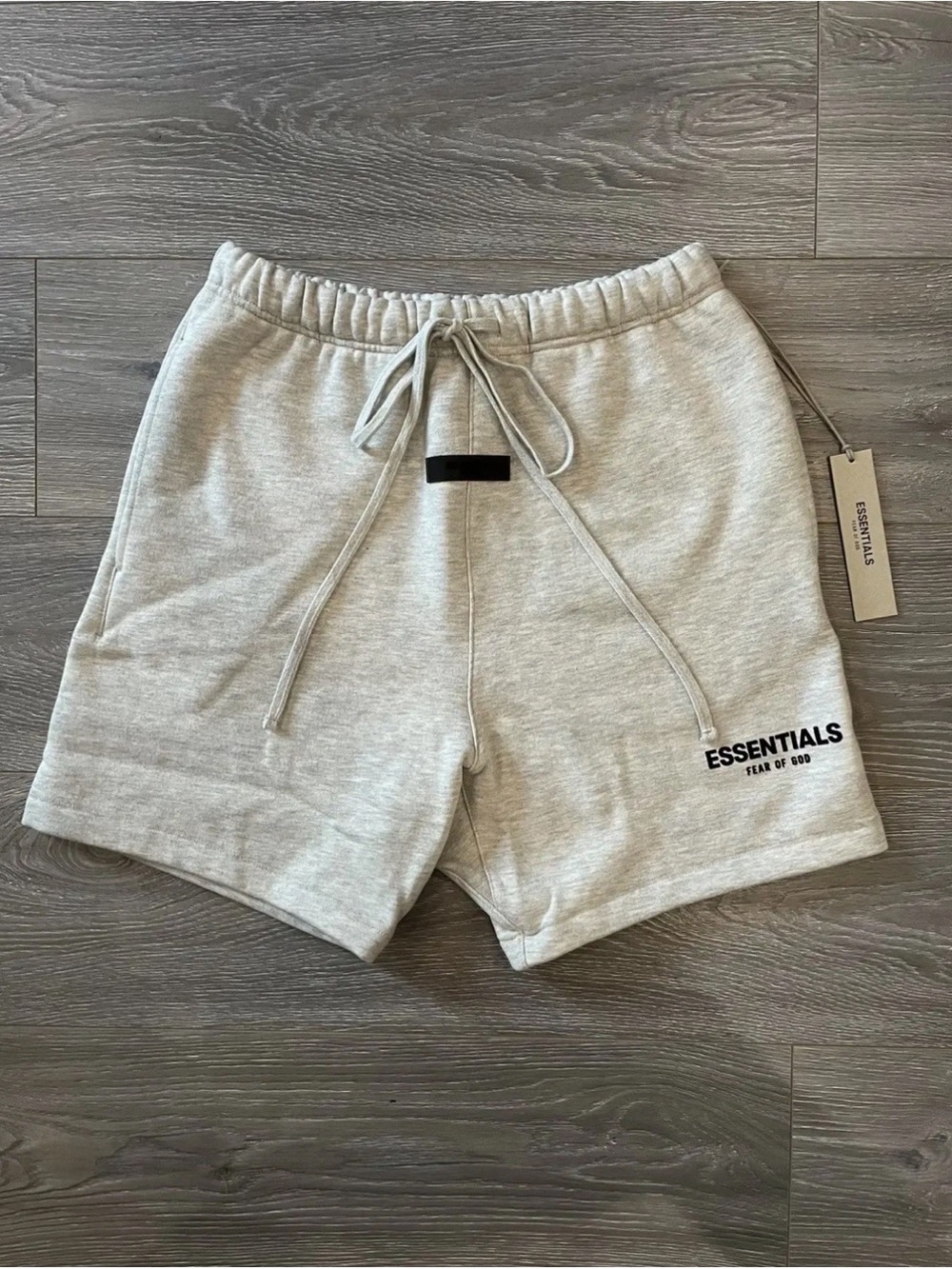 Essentials Fear of God Light Oat Shorts Medium